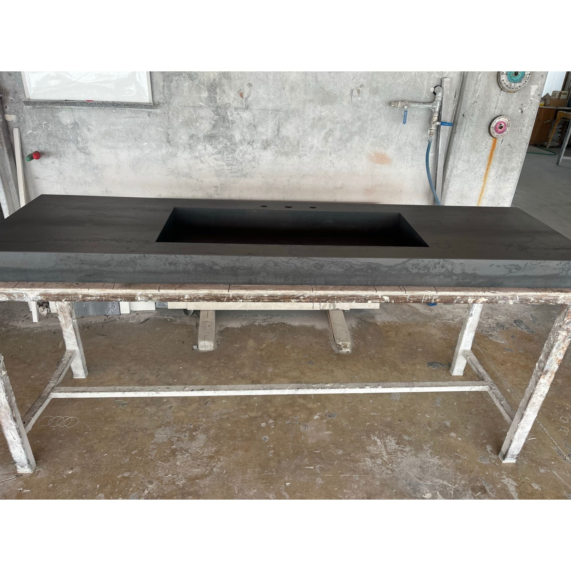 HANDCRAFTED METAL DARK ENGINEERED PORCELAIN SINK (ES-070)