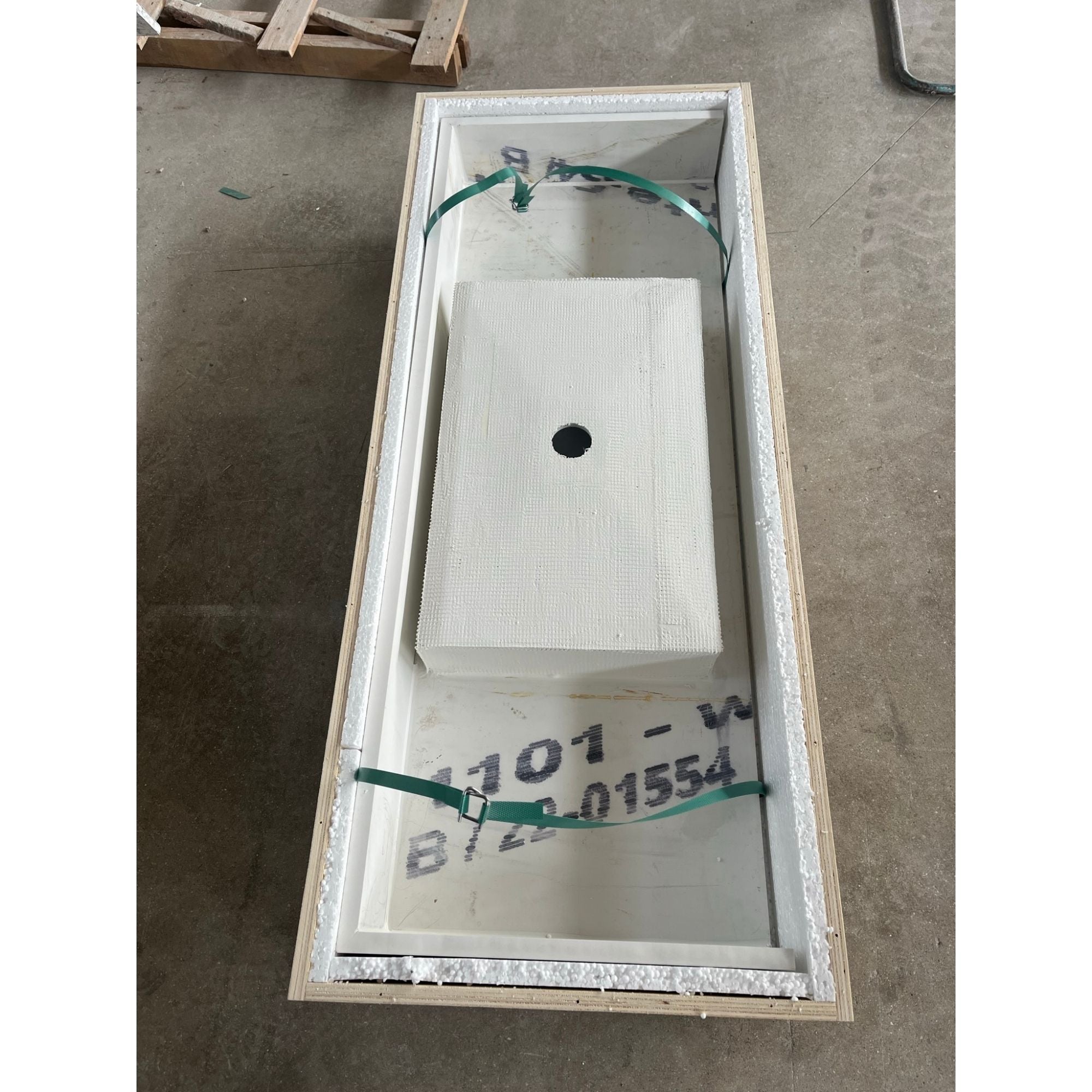 CUSTOM PURE WHITE QUARTZ SINK (QU-056)