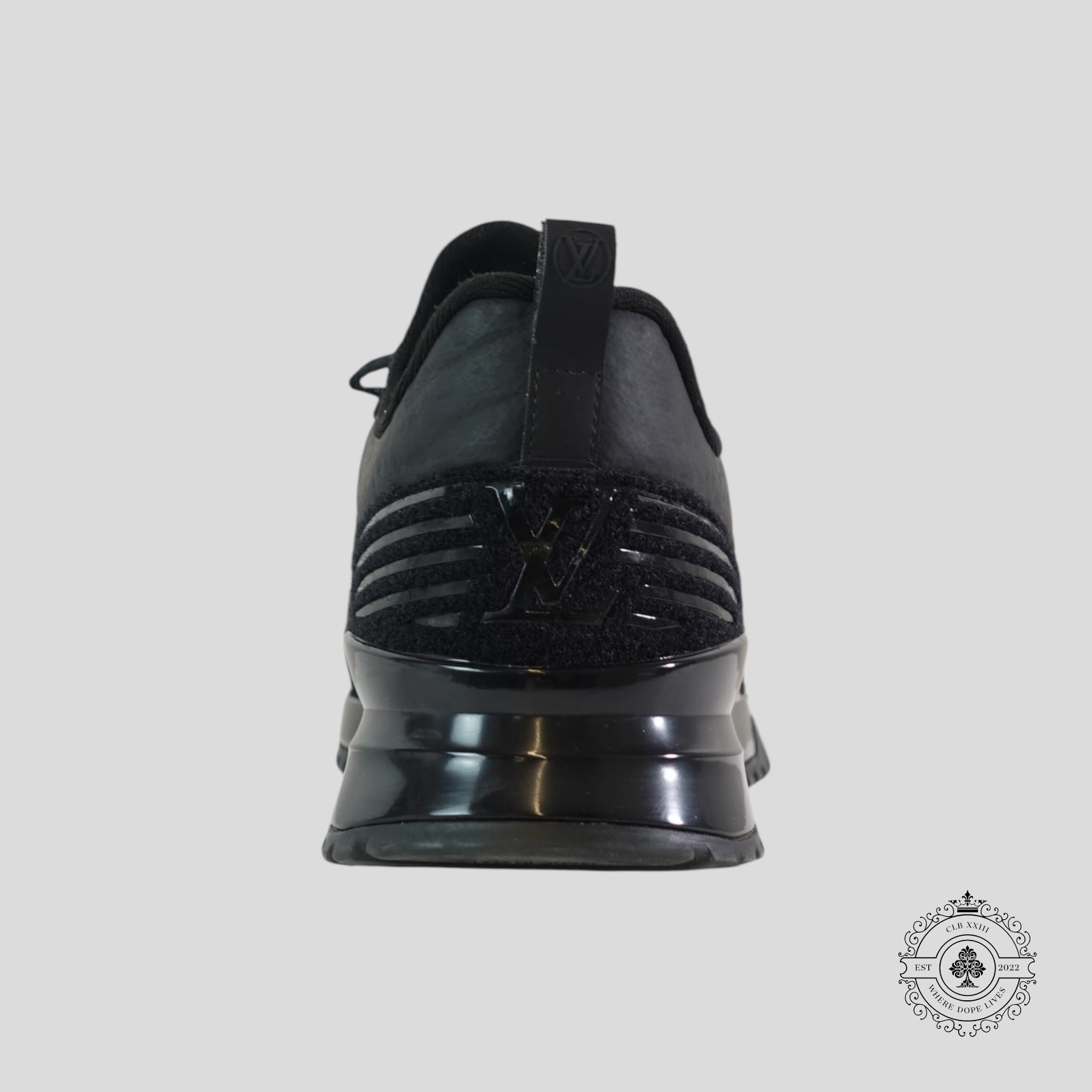 Louis Vuitton V.N.R Sneakers in Black