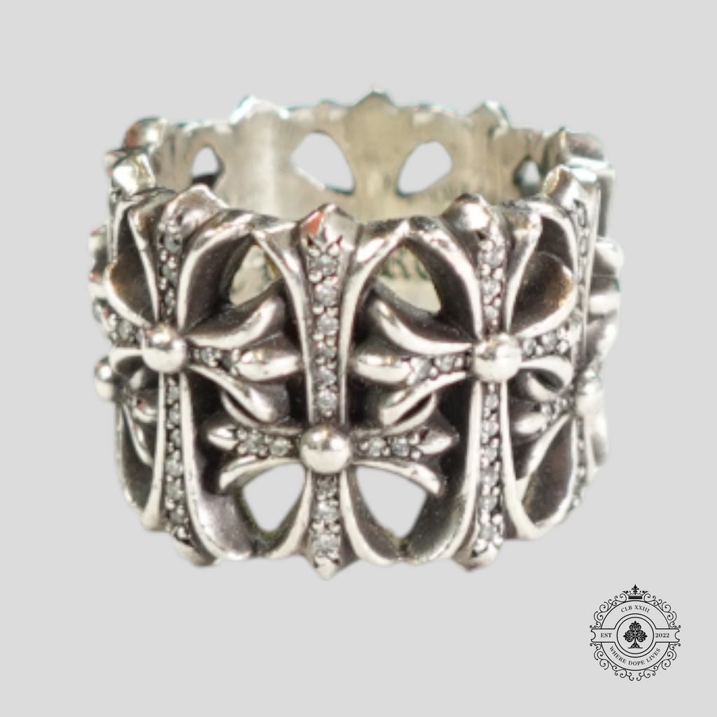 Chrome Hearts Diamond Embellished Cemetery Ring in Silver