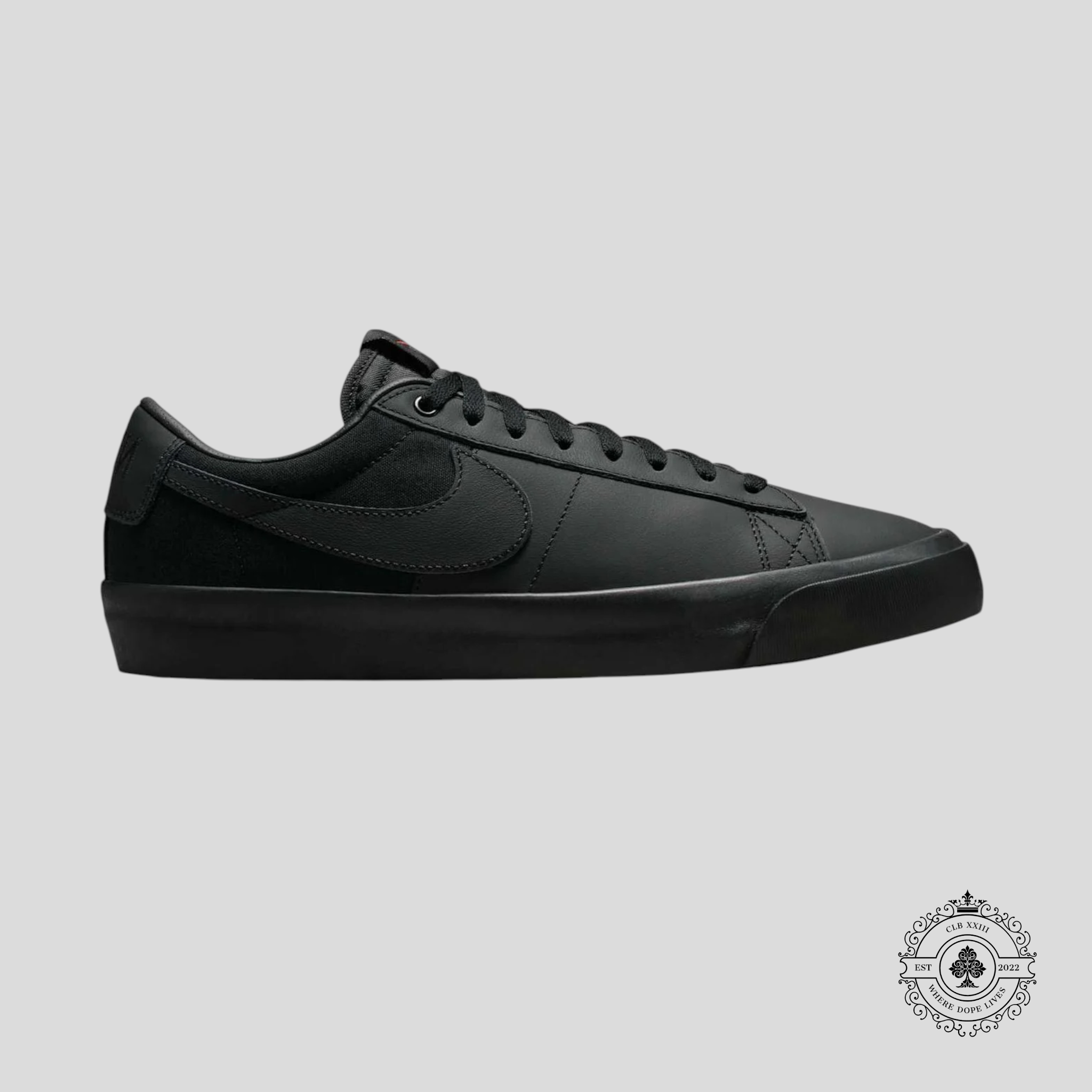 Nike SB Zoom Blazer Low Pro GT ISO Triple Black